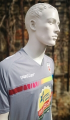 FC_Guben-Vi_Tva-Trikot-Regenbogen-0