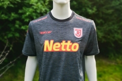 Jahn-Regensburg-Trikot-2020-21-3