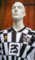Port-Vale-FC-Trikot_20211230_142419-2