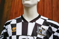 Port-Vale-FC-Trikot_20211230_142419-2